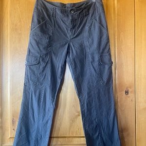 Women's Columbia grey hiking pant size 6